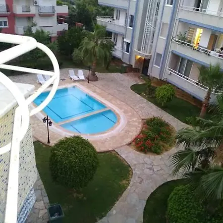 Daire Druıd Grove Residance